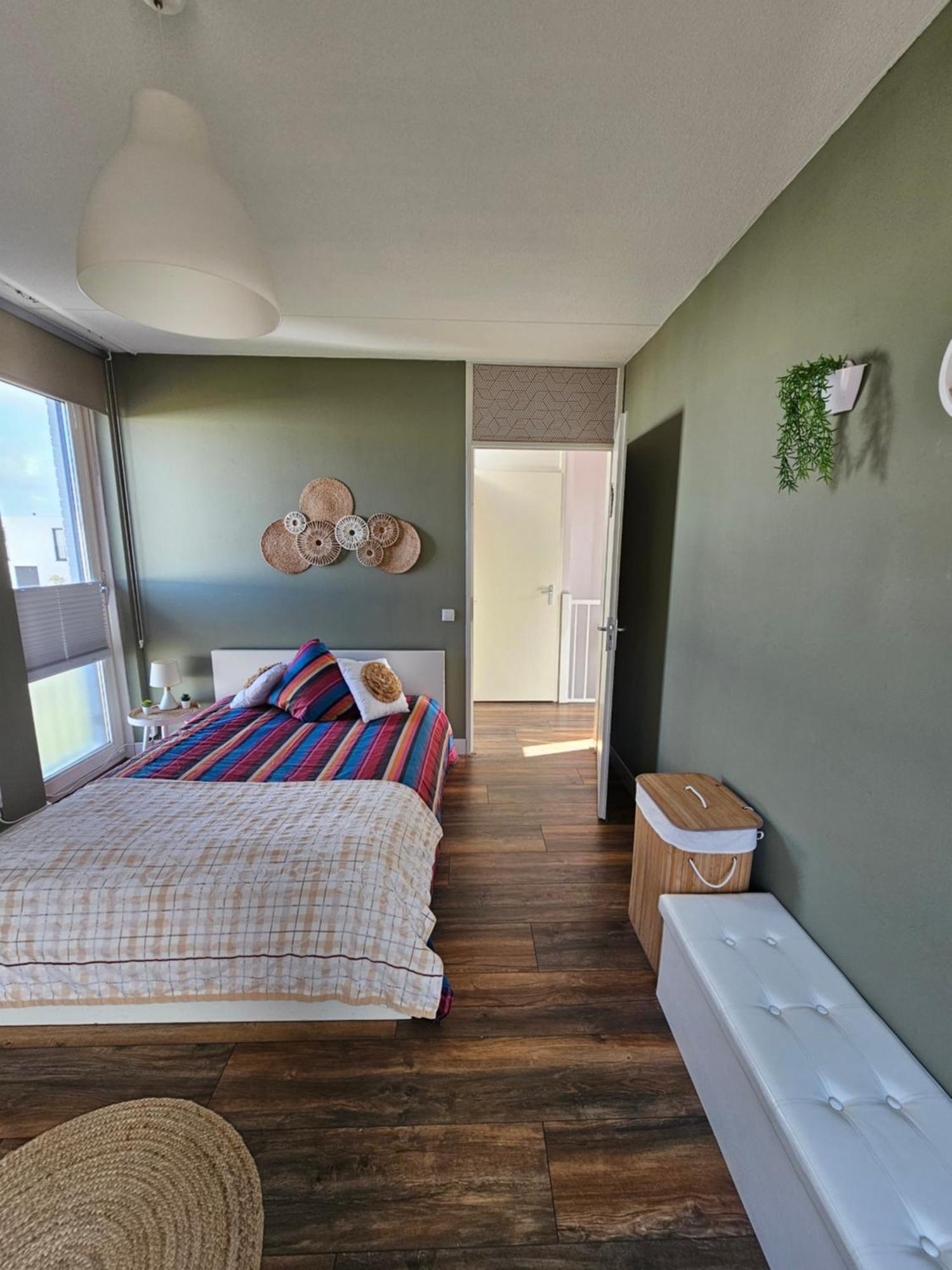 Den Haus Privatunterkunft *