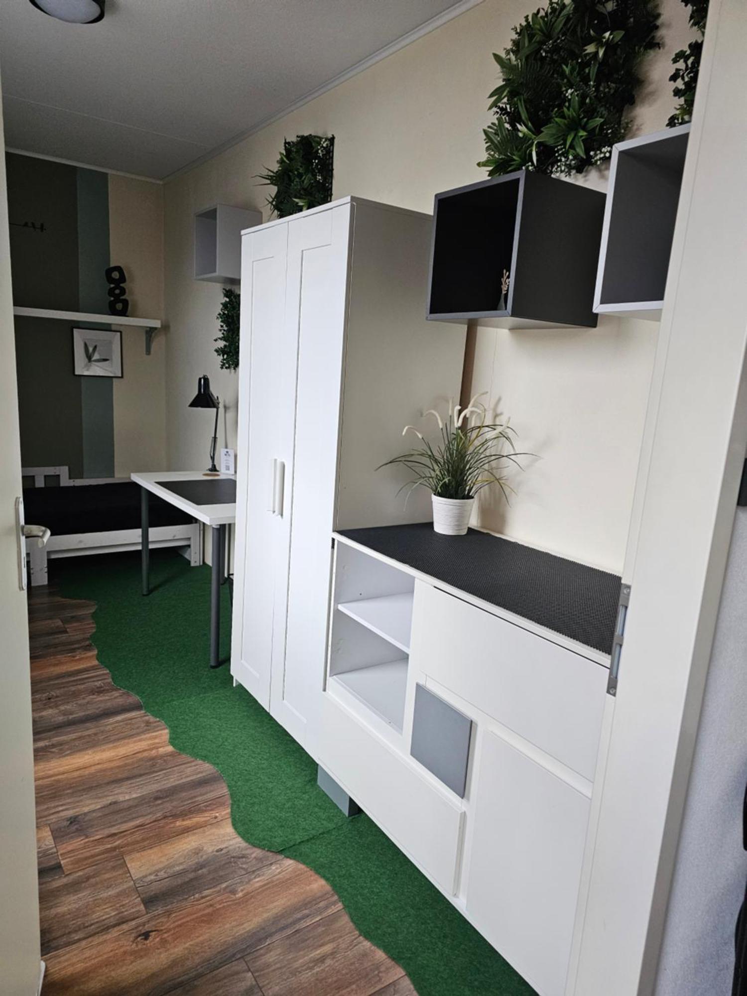 Privatunterkunft Den Haus